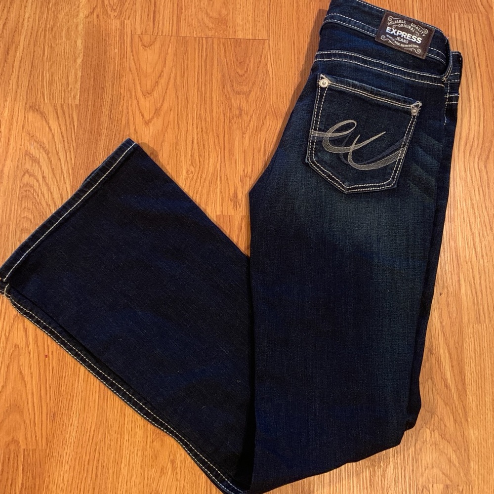 Brand new Express boot low rise jeans